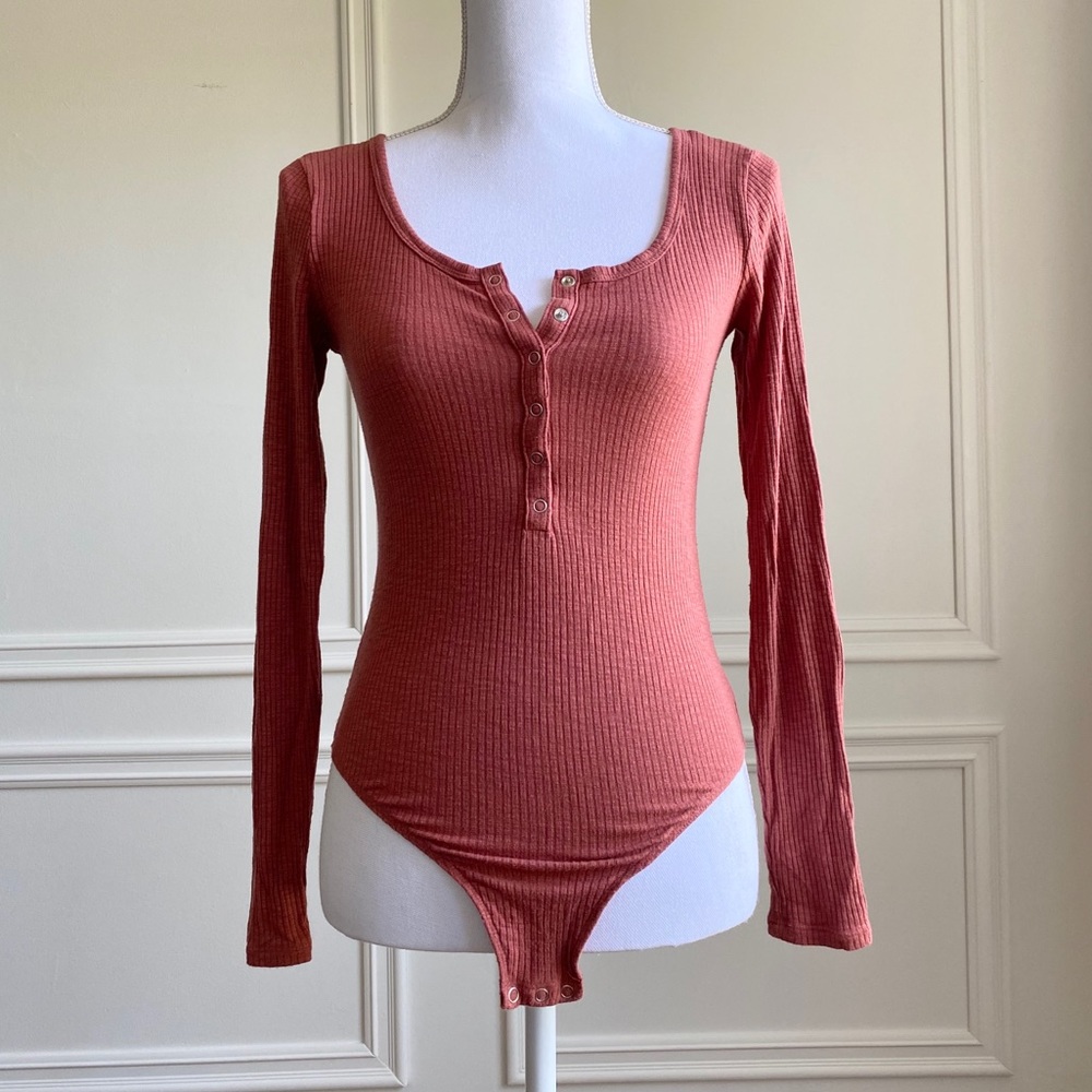 Ribbed Henley Long Sleeve Bodysuit Aerie S